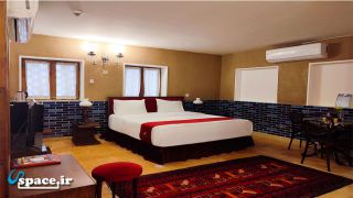نمای داخلی  اتاق کبود - هتل سنتی کریاس - اصفهان